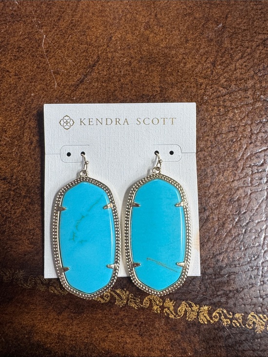 Kendra Scott Jewelry - Kendra Scott Bright Turquoise Gold Elle-Style Drop Earrings